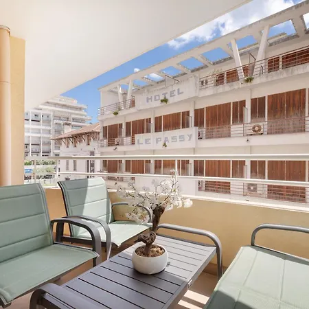 Апартаменты 6 Couchages Les Pins Centre 22 Louis Gallet Жуан-ле-Пен